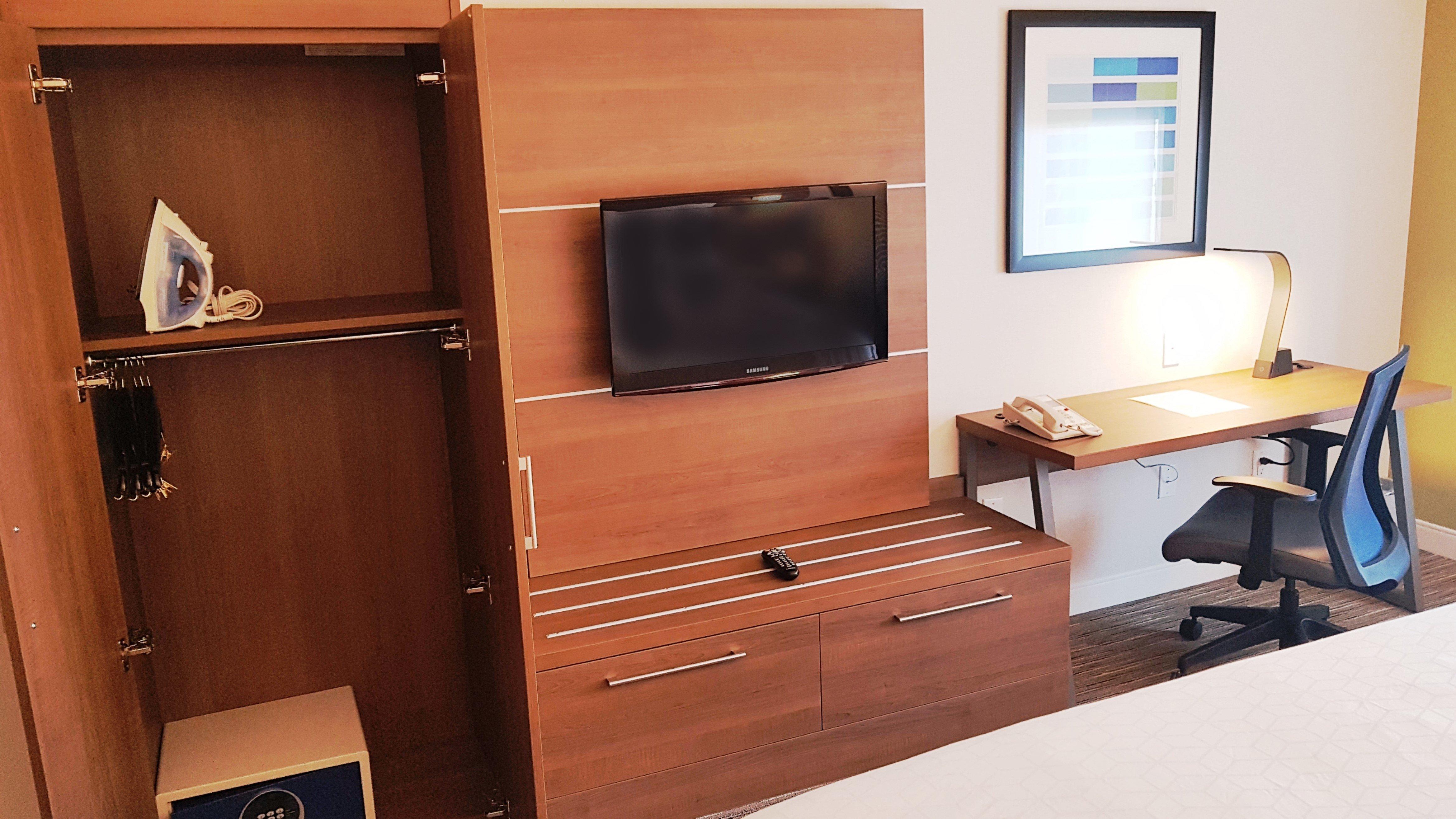 Holiday Inn Express And Suites Surrey By Ihg Luaran gambar